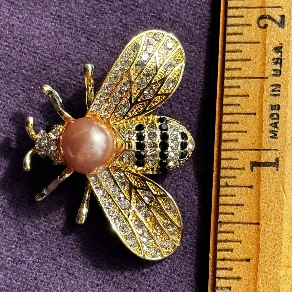 Vintage Bee Brooch Pink Faux Pearl Rhinestone Gold Tone Insect Pin Crystal